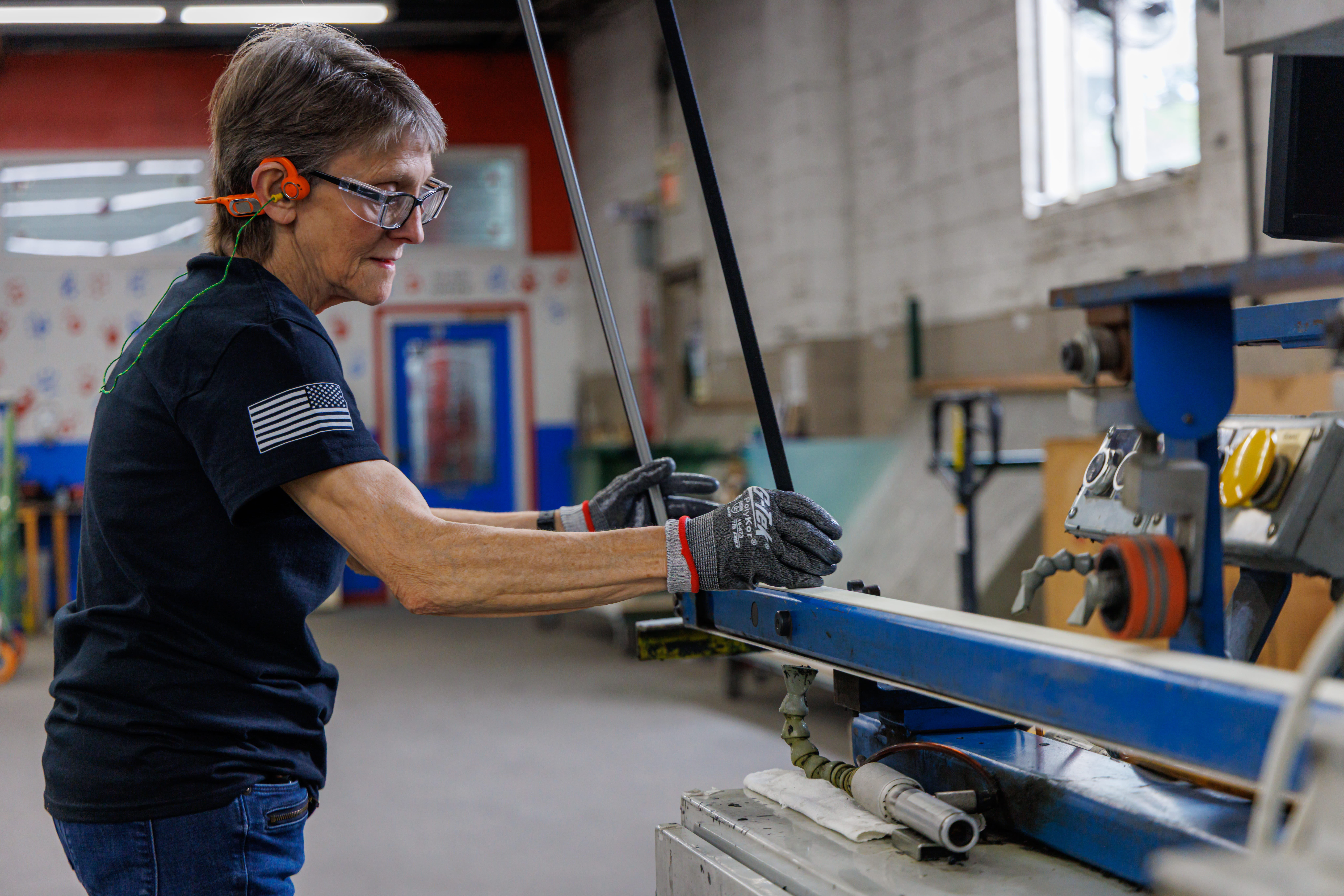American Window & Glass worker